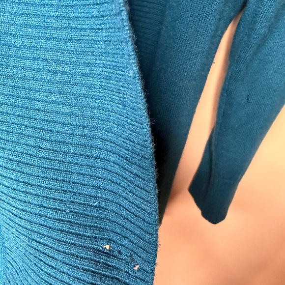 LL Bean Turquoise 100% Cashmere Open Cardigan Small- Flaws - Picture 6 of 6